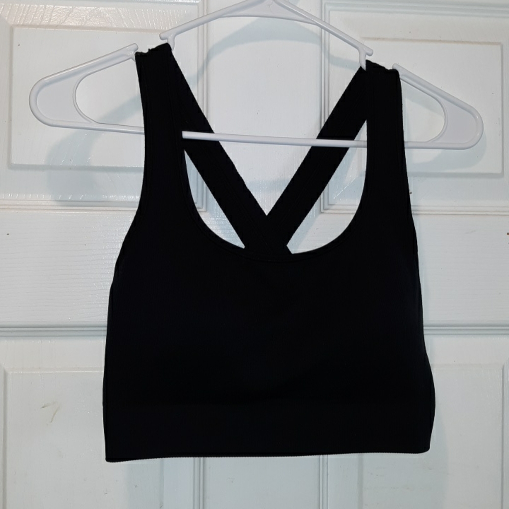Athleta Scoop Ribbed Cross-Back Lightly Padded Bra